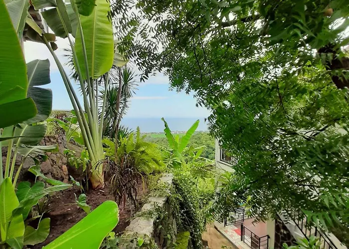 Liri - Ocean, Hills, Valley View Villa