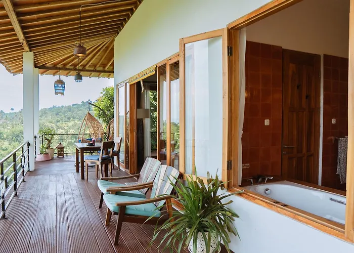 Liri - Ocean, Hills, Valley View *