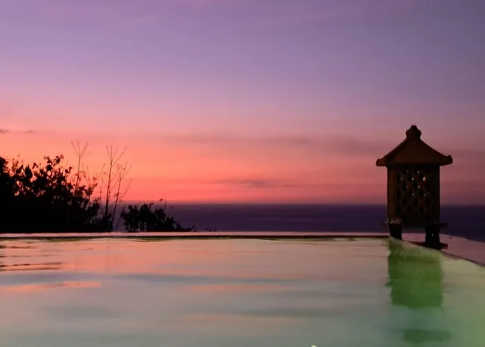 Liri - Ocean, Hills, Valley View Villa