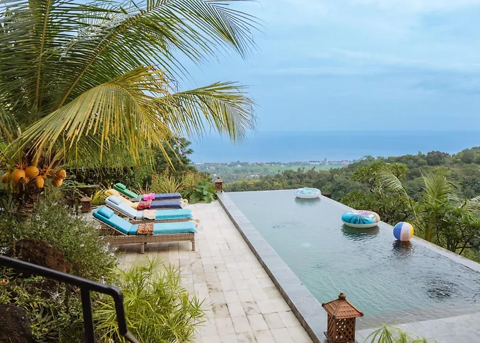 Liri - Ocean, Hills, Valley View Villa